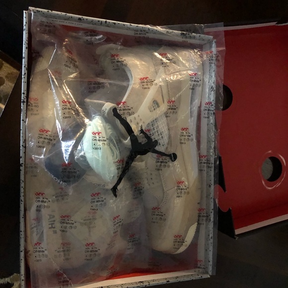 Off white Jordan’s 4 retro size 14 brand new still in the box rare shoe - Picture 2 of 3